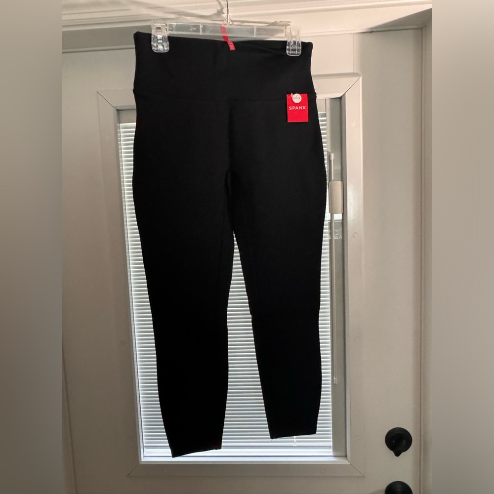 NWT Spanx Ponte Ankle Leggings - Black  petite medium